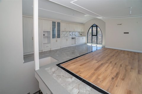 3+1 Leilighet  i Alanya, Antalya, Tyrkia Nr. 158430