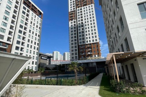 3+1 Apartment in Esenyurt, Istanbul, Turkey No. 228670