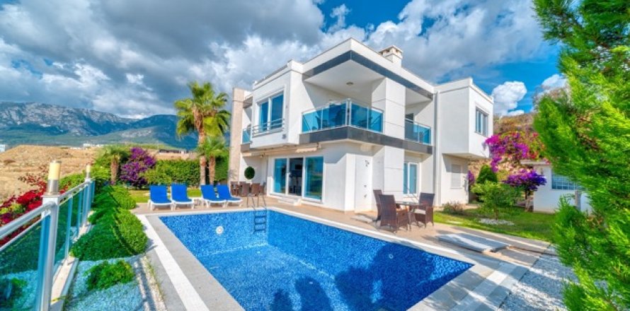 4+1 Villa i Antalya, Tyrkiet Nr. 222795