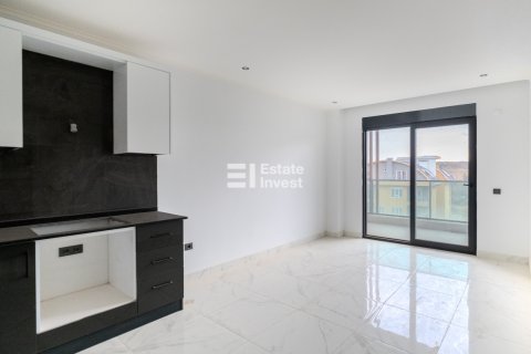 1+1 Apartment in Alanya, Antalya, Turkey No. 216978
