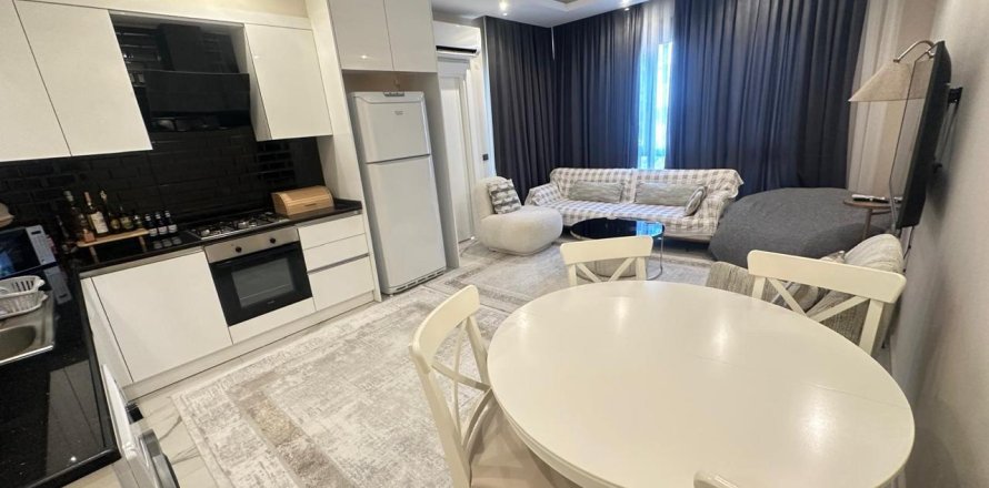 Квартира 1+1 в Аланье, Анталья, Турция №216979