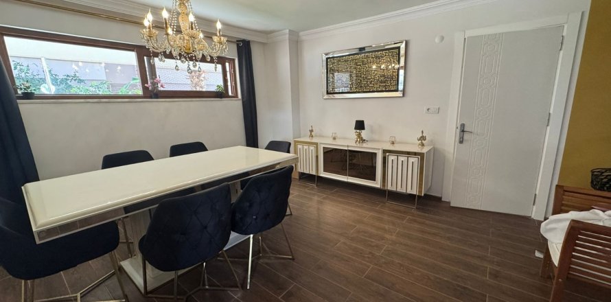 3+1 Lägenhet i Mahmutlar, Antalya, Turkiet Nr. 216190