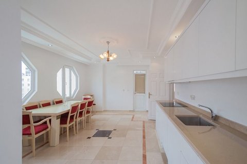 Apartment for sale in Mahmutlar, Antalya, Turkey, 4 bedrooms, 240m2, No. 237945 – photo 28