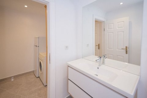 Apartment for sale in Mahmutlar, Antalya, Turkey, 4 bedrooms, 240m2, No. 237945 – photo 11