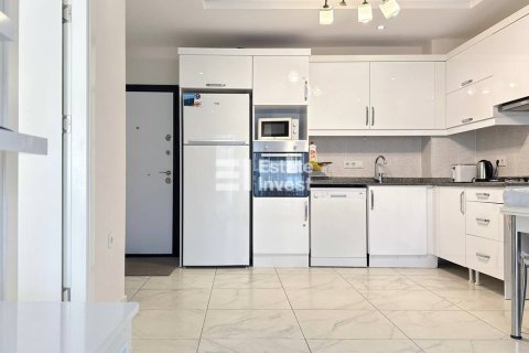 1+1 Apartment  in Alanya, Antalya, Turkey No. 228279