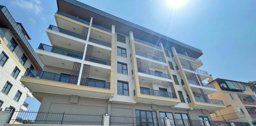 Daire  1+1  Oba, Antalya, Türkiye №228835