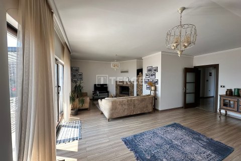 6+2 Leilighet  i Yomra, Trabzon, Tyrkia Nr. 237870 - 8
