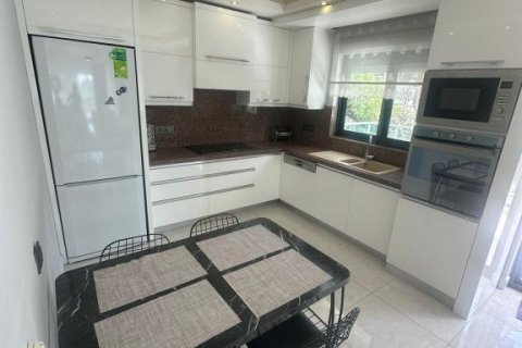 Продажа квартиры  в Каргыджаке, Аланье, Анталье, Турция 4 комн., 245м2, №213457 – фото 9