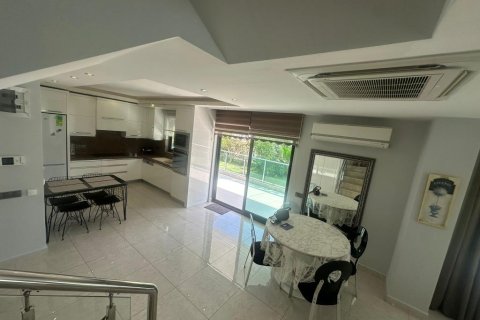 Продажа квартиры  в Каргыджаке, Аланье, Анталье, Турция 4 комн., 245м2, №213457 – фото 19