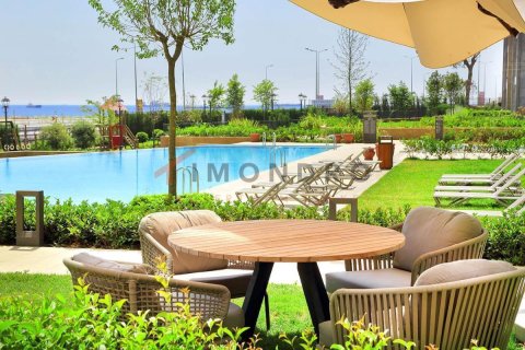 آپارتمان در Zeytinburnu،  Istanbul ، ترکیه 3 خوابه ، 227 متر مربع.  شماره 225265 - 3