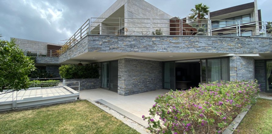 5+1 Lägenhet  i Gundogan, Mugla, Turkiet Nr. 214896