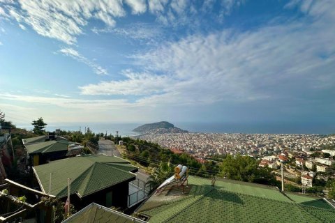 Villa  in Tepe, Alanya, Antalya, Turkey No. 221668