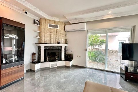 Villa i Tepe, Alanya, Antalya, Tyrkia Nr. 221668 - 3