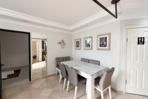 Villa for sale in Oba, Antalya, Turkey, 400m2, No. 221665 – photo 12