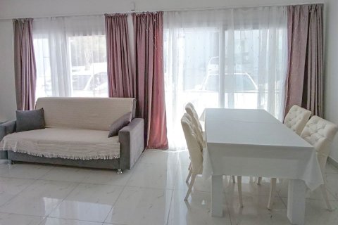 Lejlighed  i Girne,  Nr. 211198 - 4