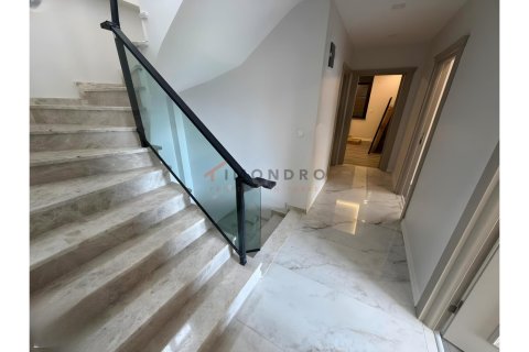Продажа виллы  в Силиври, Стамбуле, Турция 8+1, 350м2, №225234 – фото 3