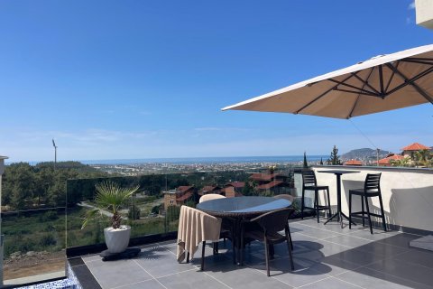 5+1 Villa  in Oba, Antalya, Turkey No. 225373