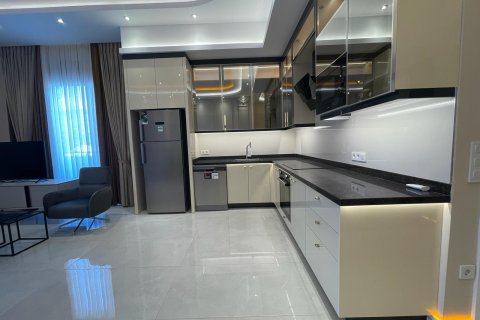 2+1 Lejlighed i Mahmutlar, Antalya, Tyrkiet Nr. 225369 - 5