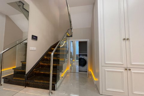 2+1 Lejlighed i Mahmutlar, Antalya, Tyrkiet Nr. 225369 - 10