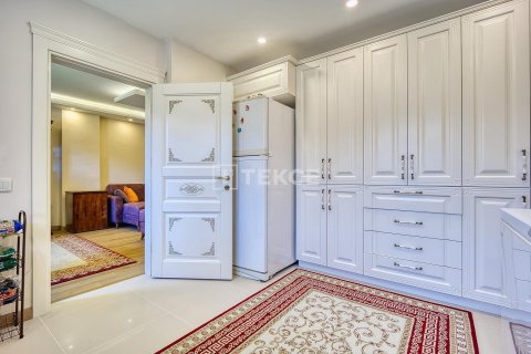 Villa for sale in Bueyuekcekmece, Istanbul, Turkey, 10 bedrooms, 750m2, No. 223166 – photo 17