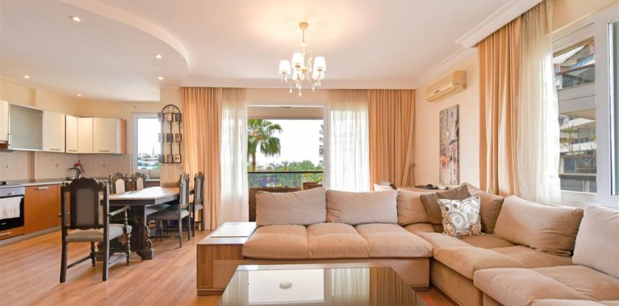 Apartment in Tosmur, Alanya, Antalya, Turkey No. 212235