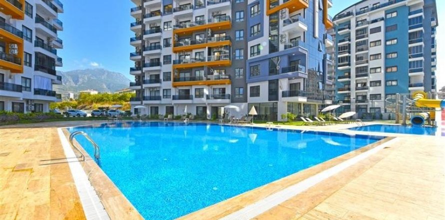 1+0 Apartment in Mahmutlar, Antalya, Turkey No. 224938