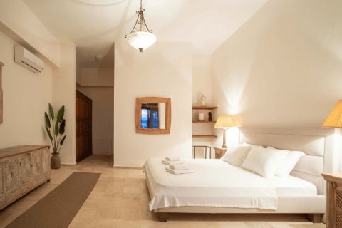 6+1 Villa  i Bodrum, Mugla, Tyrkiet Nr. 227091 - 2