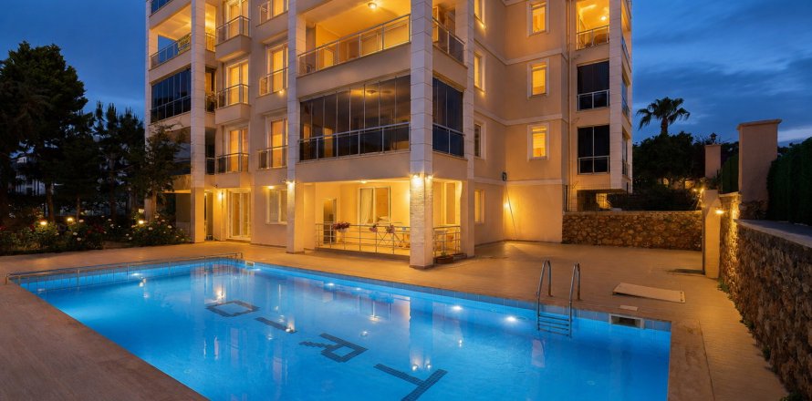 1+1 Lägenhet i Oba, Antalya, Turkiet Nr. 225683