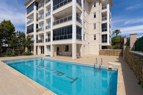 1+1 Lägenhet i Oba, Antalya, Turkiet Nr. 225683 - 2