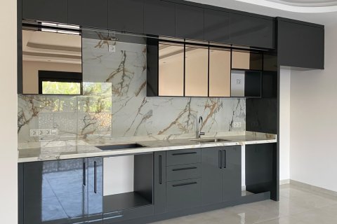 2+1 Leilighet i Mahmutlar, Antalya, Tyrkia Nr. 237413 - 3