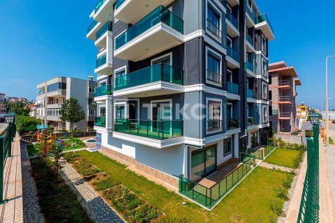 2+1 Lägenhet i Alanya, Antalya, Turkiet Nr. 215803 - 4