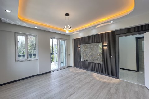 Daire  1+3  Antalya, Türkiye №224411