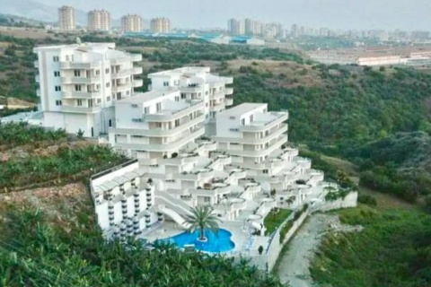 2+1 Apartment in Mahmutlar, Antalya, Turkey No. 221274