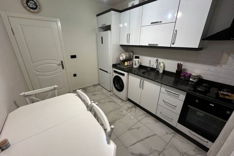 2+1 Lägenhet i Mahmutlar, Antalya, Turkiet Nr. 217805 - 3