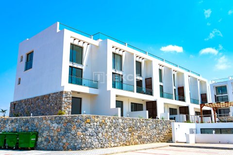 Продажа пентхауса в Гирне, Северный Кипр 1+1, 104м2, №225482 – фото 4