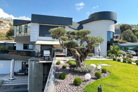 Villa  5+1  Antalya, Türkiye №222826