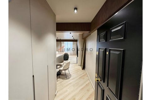 Apartment for sale in Besiktas, Istanbul, Turkey, 2 bedrooms, 80m2, No. 224484 – photo 25