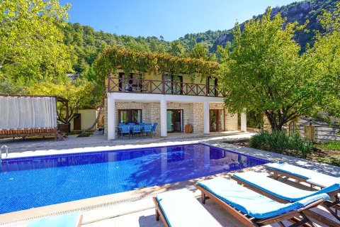 4+1 Villa  i Kalkan, Antalya, Tyrkia Nr. 211979