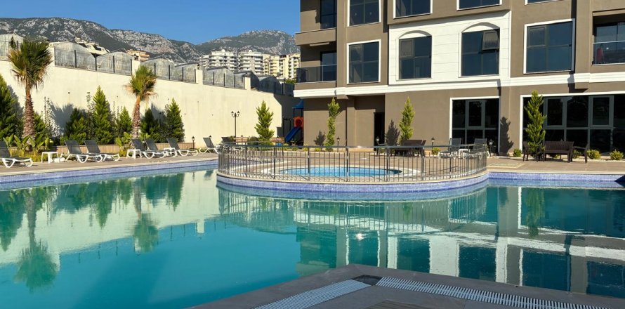 2+1 Leilighet  i Mahmutlar, Antalya, Tyrkia Nr. 212125
