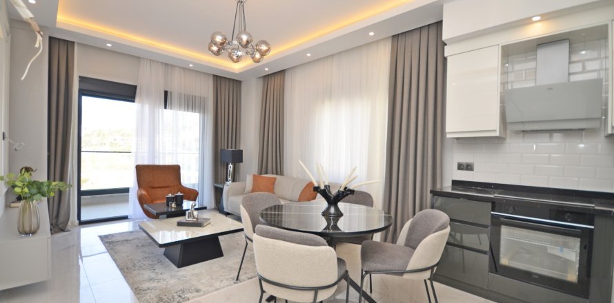 Daire  2+1  Alanya, Antalya, Türkiye №216660