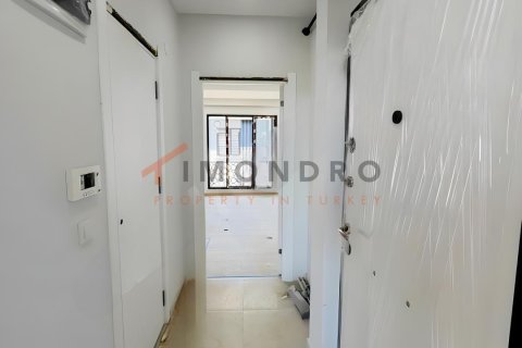1+1 Leilighet i Zeytinburnu, Istanbul, Tyrkia Nr. 238054 - 9