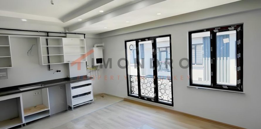 1+1 Leilighet i Zeytinburnu, Istanbul, Tyrkia Nr. 238054