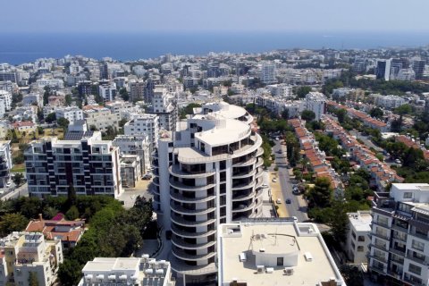 2+1 Apartment in Girne, Northern Cyprus No. 222253