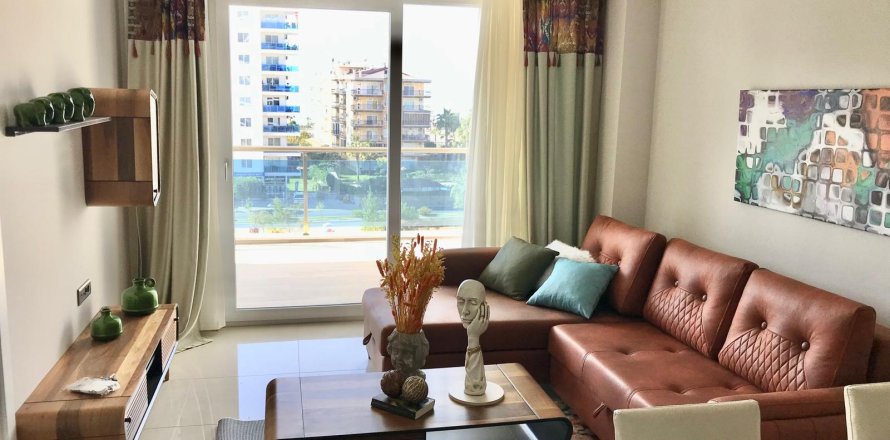 1+1 Apartment  in Mahmutlar, Antalya, Turkey No. 222254