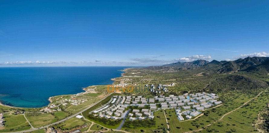 1+1 Apartment in Girne, Northern Cyprus No. 225591