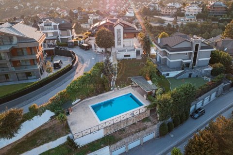 8+1 Villa  i Beykoz, Istanbul, Tyrkiet Nr. 137096