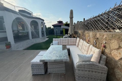 Продажа виллы в Каршияке, Гирне, Северный Кипр 3+2, 185м2, №214680 – фото 2