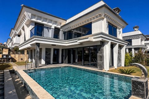   350м2 в Кушадасы, Айдын, Турция №226182