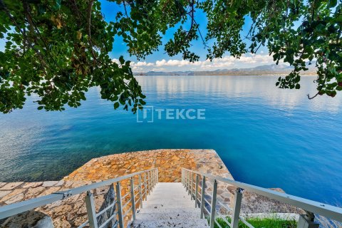 ویلا در  Fethiye ، ترکیه 3 خوابه ، 210 متر مربع.  شماره 221614 - 12
