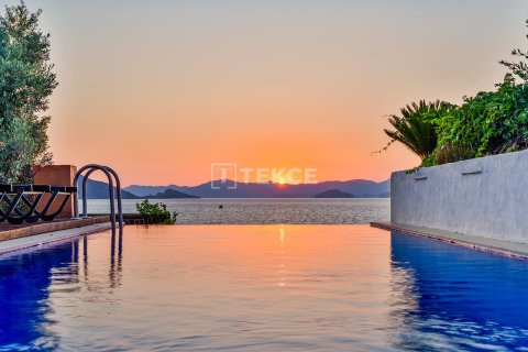 ویلا در  Fethiye ، ترکیه 3 خوابه ، 210 متر مربع.  شماره 221614 - 26